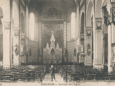 Intérieur de l'ancienne église Saint-Vital © Fonds Christian Janssens