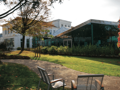 Jardin de la Médiathèque municipale © Ville de La Madeleine
