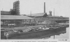 Vue usine Kulhman avec péniche sur Deûle