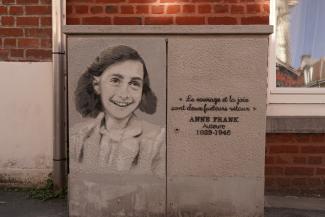 Portrait d'Anne Frank réalisé par Calamardos87 © Ville de La Madeleine